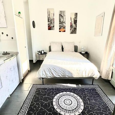 Studio Cosy, Netflix, M Flachet Apartment Вильорбан Екстериор снимка